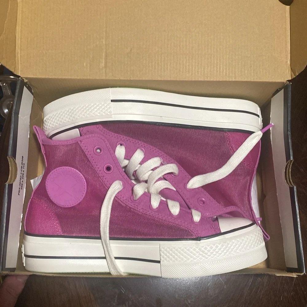 Converse Women's translucent high top W8 - Picture 8 of 8